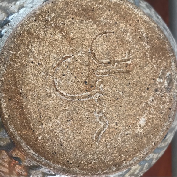 Vintage signed studio art pottery ceramic vase - Picture 3 of 7